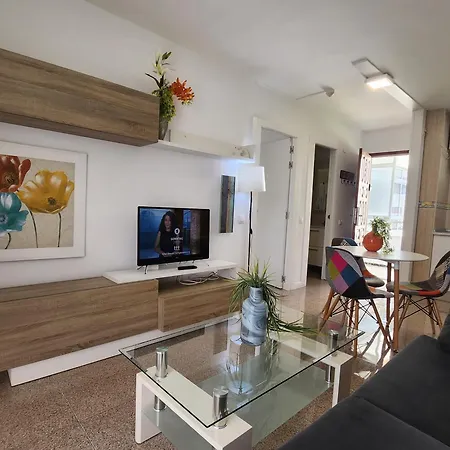 Camelias D13 Apartment